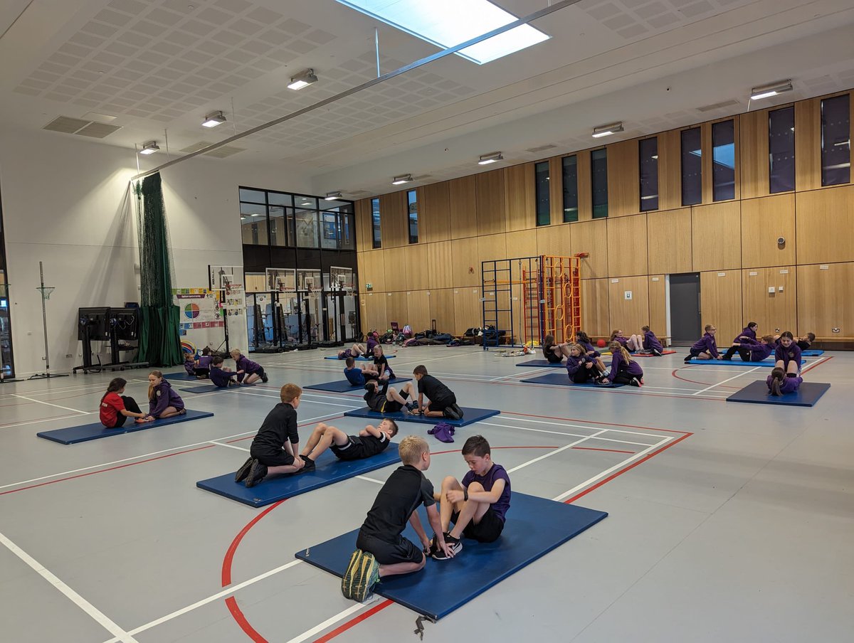 KinrossPrimaryS's tweet photo. P6s have been working very hard to improve their fitness before school, at Mr. Graham’s Rise and Shine Fitness Club. #wellbeing https://t.co/5PzDnnodth