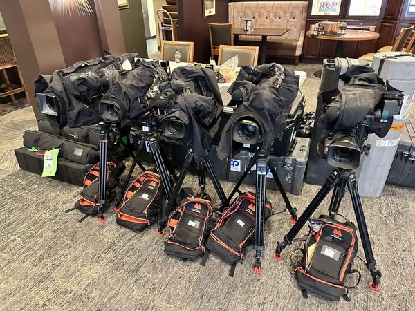 Vislink's tweet image. #OKGproductions captured breathtaking footage at the 2023 Big 12 Conference Men&apos;s Golf Championship, utilizing the #MobileViewpoint studio and #remoteproduction facilities provided by @CP_Comm &amp;amp; @RedHouseStream1 in Florida. #big12 #golfchampionship #broadcasting