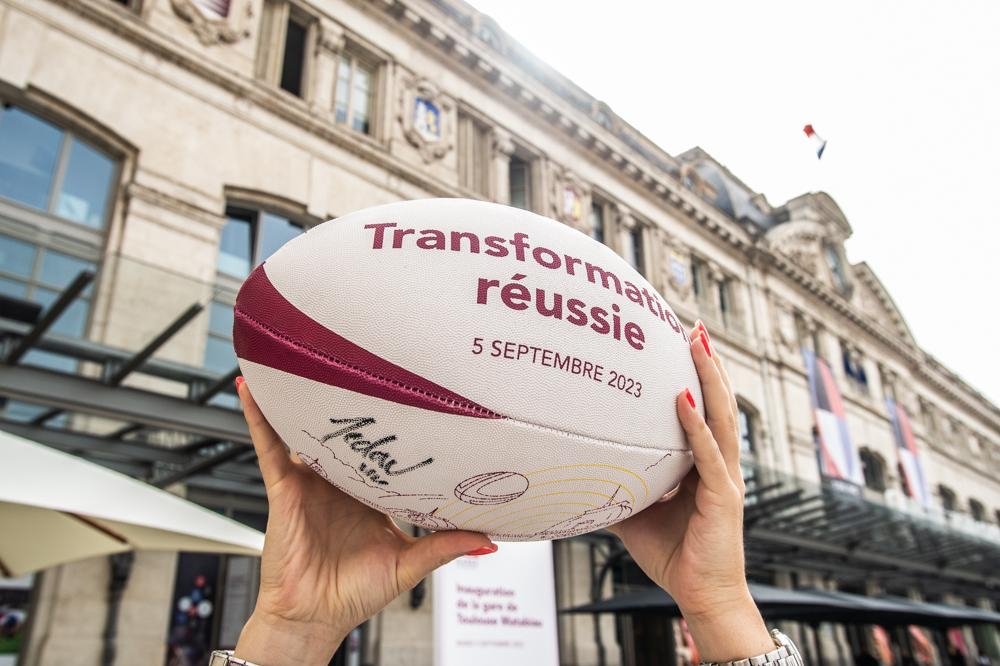 CatherineTrevet's tweet photo. 🛤️INAUGURATION GARE #TOULOUSE-#MATABIAU
✨Nouvelle étape importante dans le développement du ferroviaire en @Occitanie
👏Beau travail de collaboration entre @SNCFReseau et @ConnectGares pour moderniser la gare, la rendre accessible et augmenter sa capacité d’accueil https://t.co/XCk1tAZDtG