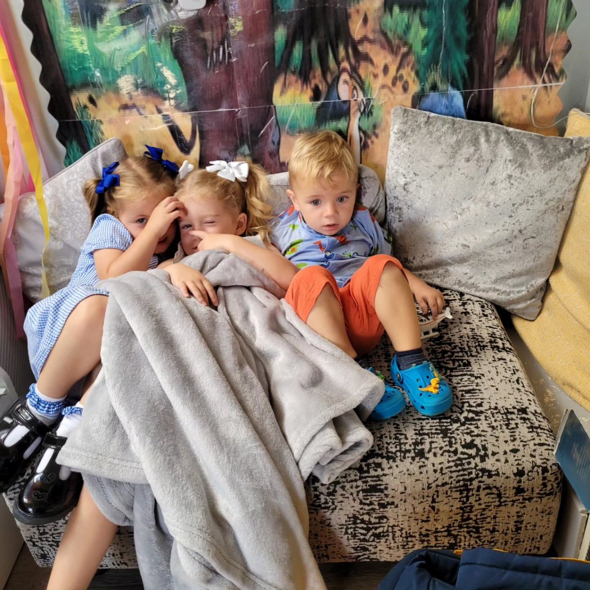 CareLoveLearn's tweet photo. Loving our cosy reading area 😍 https://t.co/fMTk6h7VYP