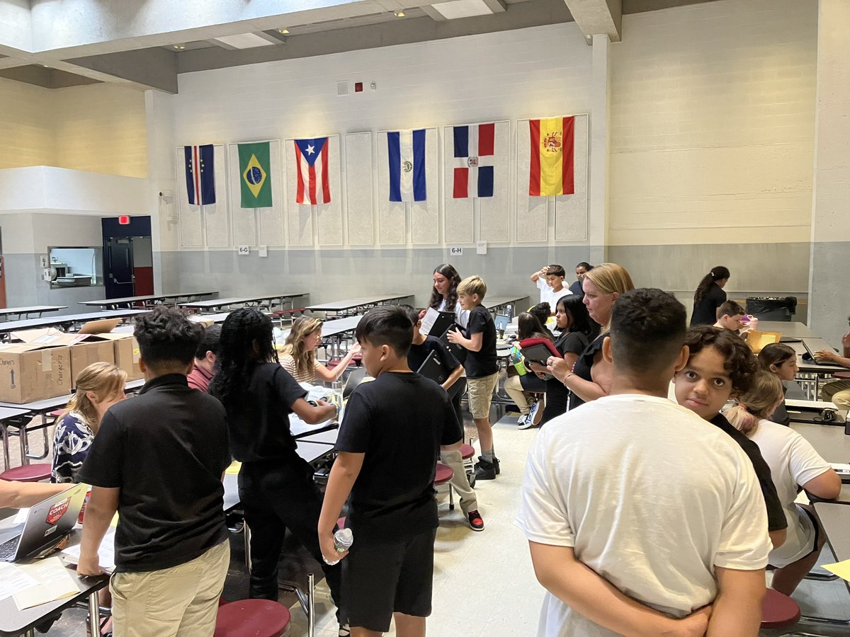 Talbot Middle School (@frps_talbot) on Twitter photo Chromebook 🖥️ rollout is underway <a href="/dpvils/">Verizon Innovative Learning Schools</a> don’t forget to fully charge 🔌 your devices tonight so you’re ready to learn tomorrow! Chromebook 🖥️ rollout is underway <a href="/dpvils/">Verizon Innovative Learning Schools</a> don’t forget to fully charge 🔌 your devices tonight so you’re ready to learn tomorrow!