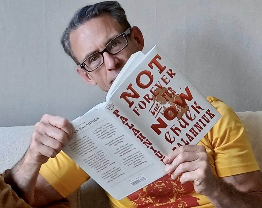 Chuck Palahniuk tweet media