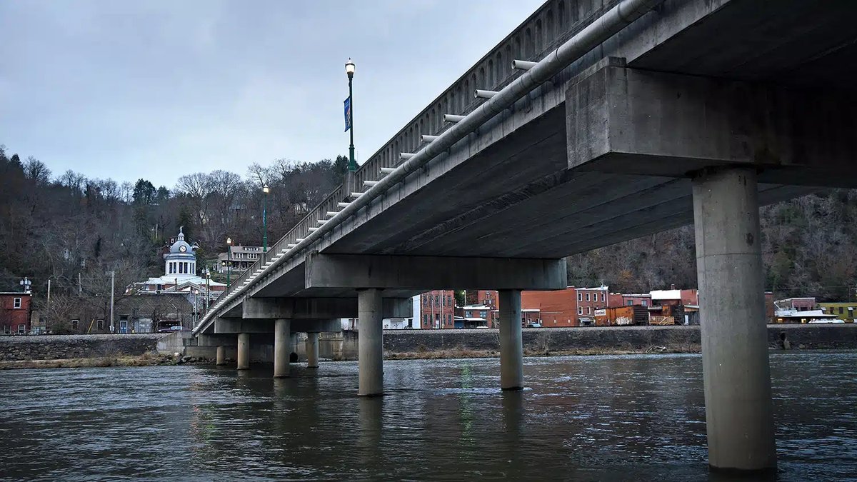 NC_PSI's tweet photo. CONGRATS to our 3 PSI-affiliated faculty who secured support from the Chancellor’s Innovation Fund (CIF) 🎉 
🌉 @ChadiSayde from @NCState_BAE is detecting bridge scour.
🥒 @XiangLirong from @NCState_BAE and @LinaQuesadaO from @NCSU_DEPP are detecting CDM.
https://t.co/Fa226XHElD https://t.co/IXzkhUI4ld