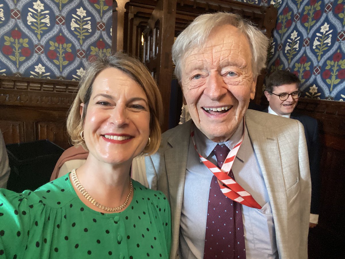 Helen Hayes 💙🌹 tweet media