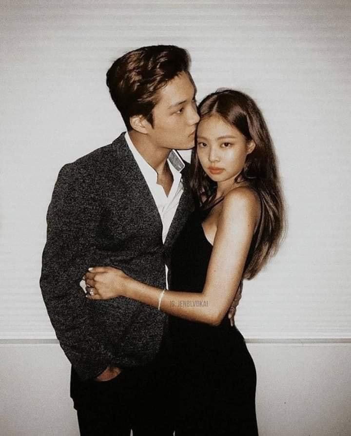 belledisney_'s tweet photo. Kalo di suruh moveon dari kamu mah aku bisa tapi kalo sama #jenkai kayaknya susah deh https://t.co/qRpfq0EbCs
