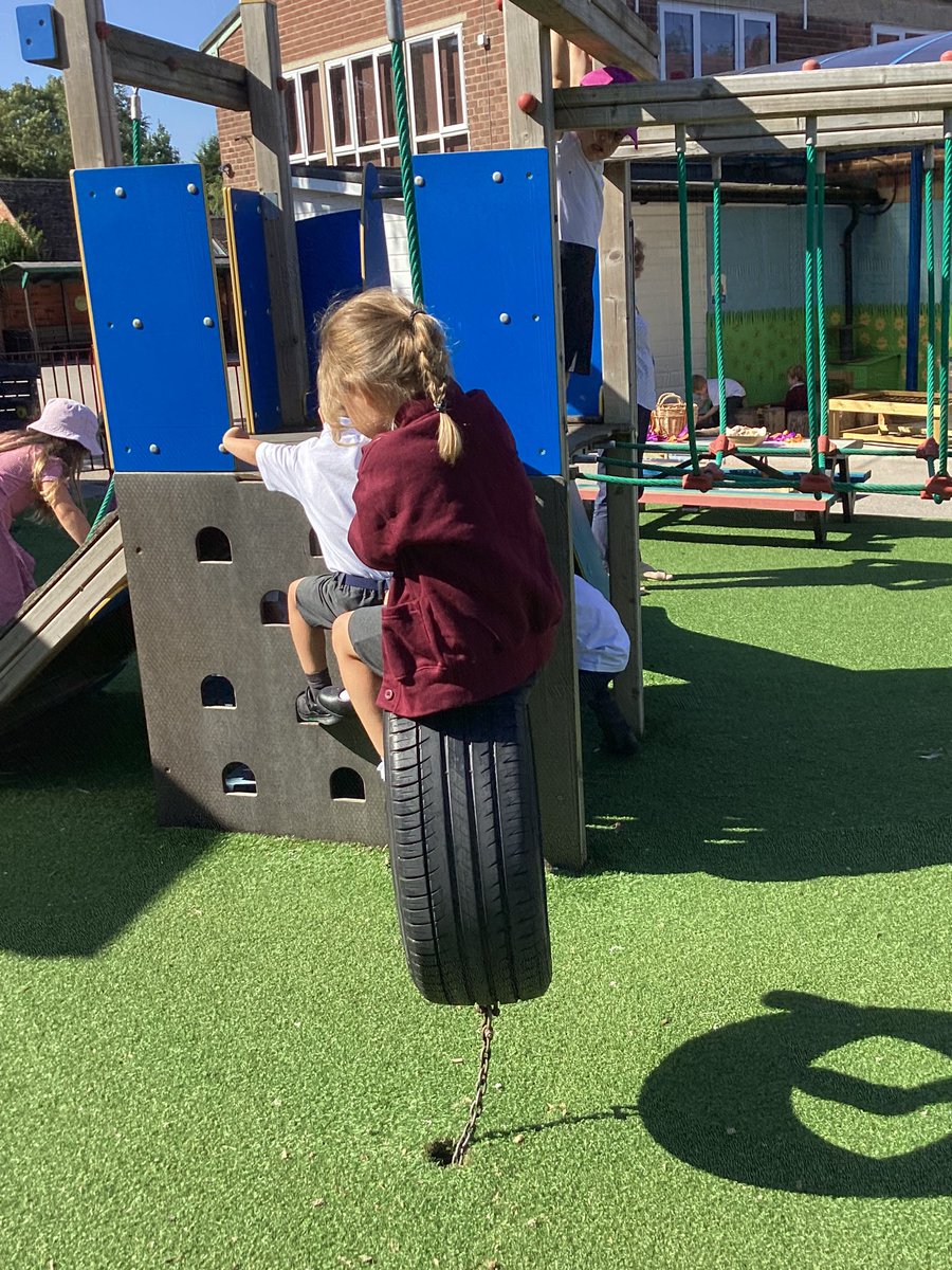 JORPS_1's tweet photo. Our #JOREYFS children have had the most wonderful first day at school!  It has been a pleasure getting to know every single one of you and we can’t wait for tomorrow! https://t.co/SVJ7KbXFSX