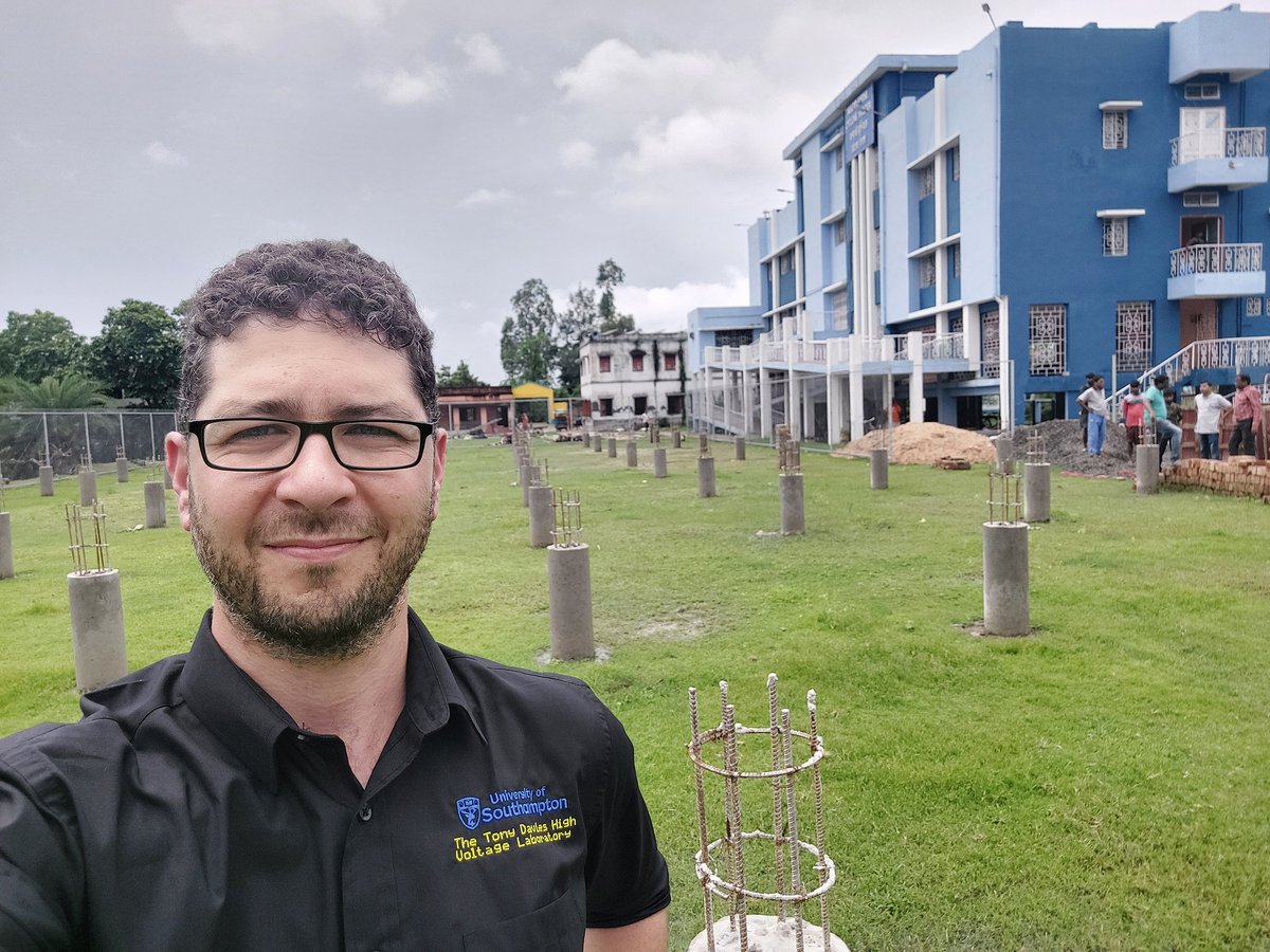 StratisBatzelis's tweet photo. Happy to see great progress in our @RE_EMPOWERED pilot in Ghoramara island ๐ฎ๐ณ. 1๏ธโฃ school, 1๏ธโฃ #EV charging station, 1๏ธโฃ0๏ธโฃ0๏ธโฃ0๏ธโฃ households getting solar-powered electricity! โ๏ธ๐๐ฉโ๐ซ๐๐๐ #engineeringfordevelopment @TDHVL_UK @ECSUoS @RAEngNews https://t.co/Py7eEPn4xn