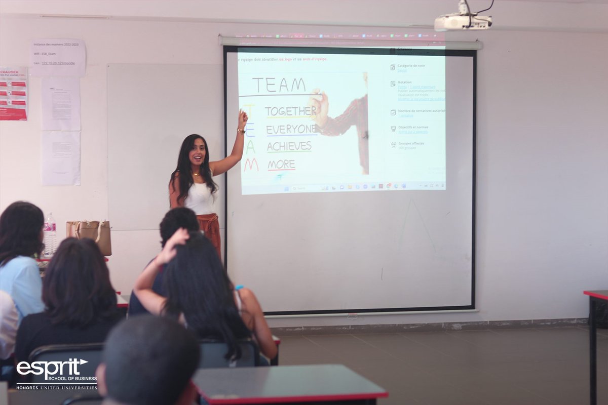 ESBEsprit's tweet photo. Ce matin, le campus d'ESB a vécu un merveilleux coup d'envoi de l'APP0 (Approche Par Projet) pour l'intégration des étudiants de 1ére année d'ESB &amp; ESE.Bonne rentrée à toutes et à tous 🍀💼

Pour vous inscrire ⬇️
https://t.co/Lz5pG4Wwn0

@HonorisUni 
#educationforimpact https://t.co/Q58d5CRdj3
