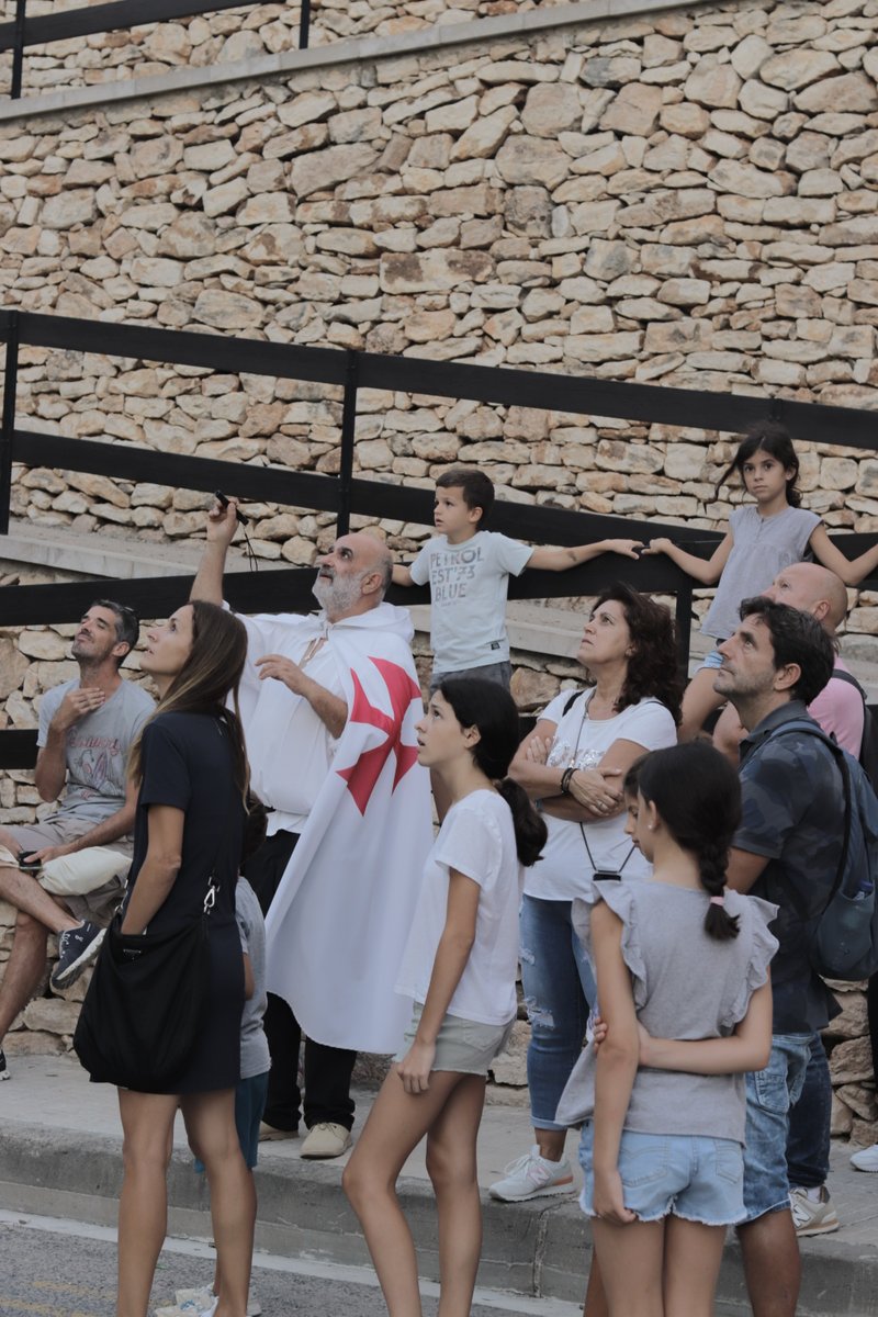 🚶‍♂️📜 Descobreix la història de Tortosa des de diferents perspectives amb les diverses visites guiades. Tortosa està a un pas de la història! 🏰🔍✨

📷 bit.ly/3aHdb75
📷 @conficonturisme
#TortosaAunPas #Terresdelebre #catalunyaexperience #grandtourcatalunya