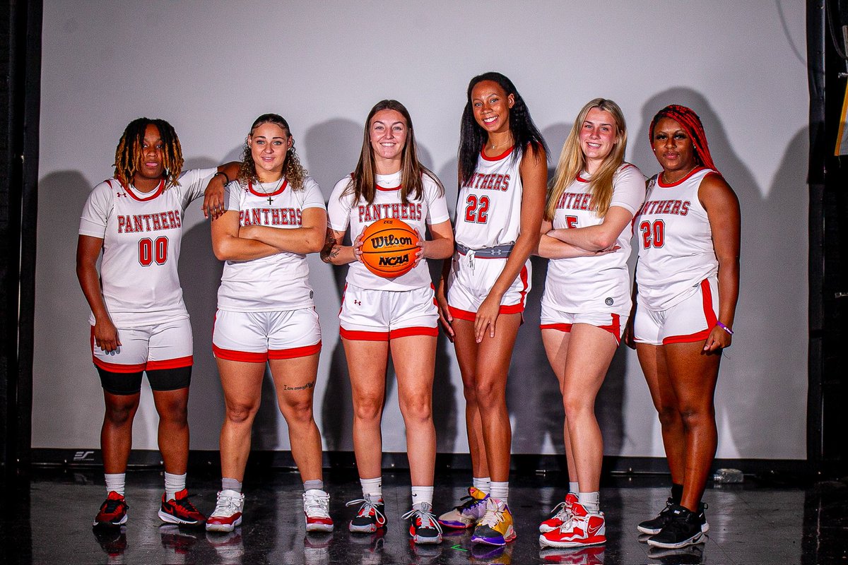 LaGrangeWBB's tweet image. Media Day ✅

#AlwaysUs