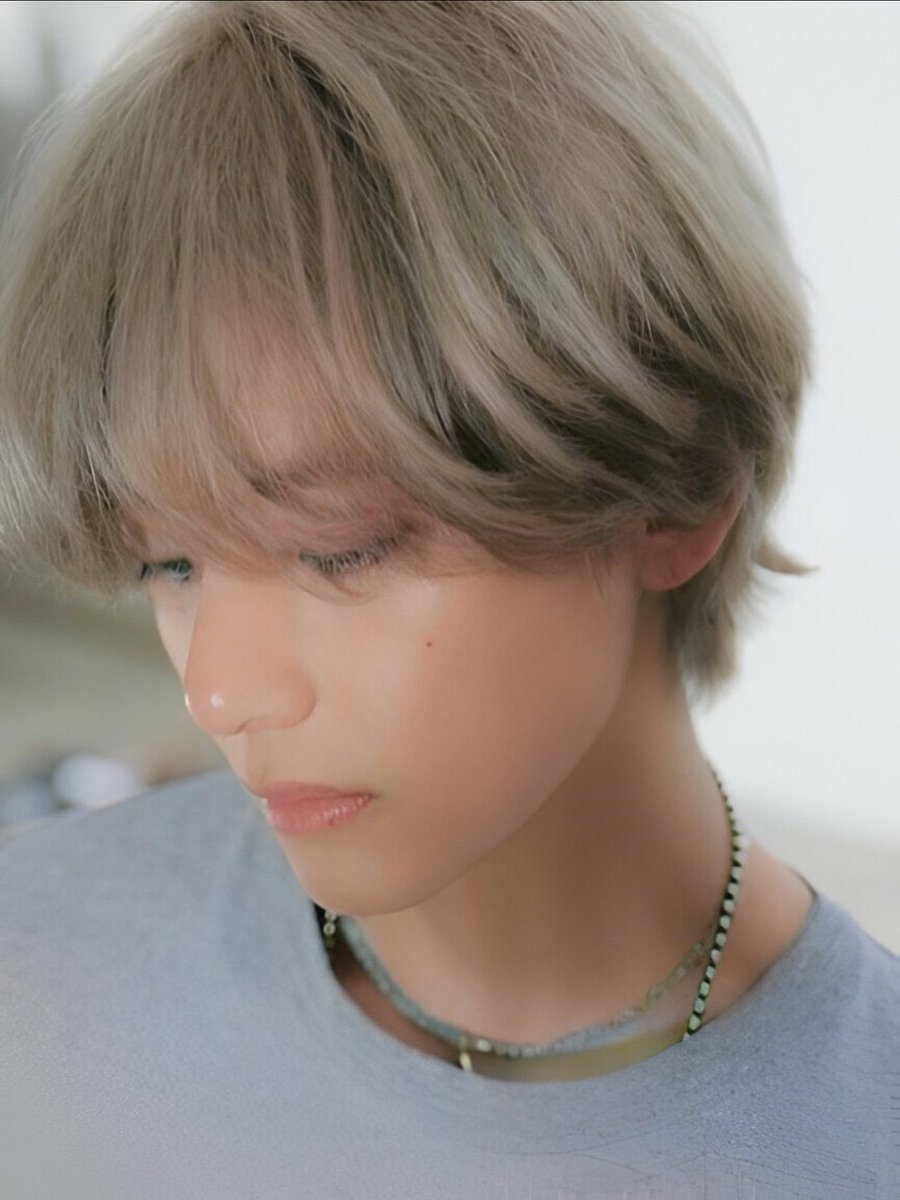 Kim Bts official (@kimbtsofficial1) on Twitter photo 