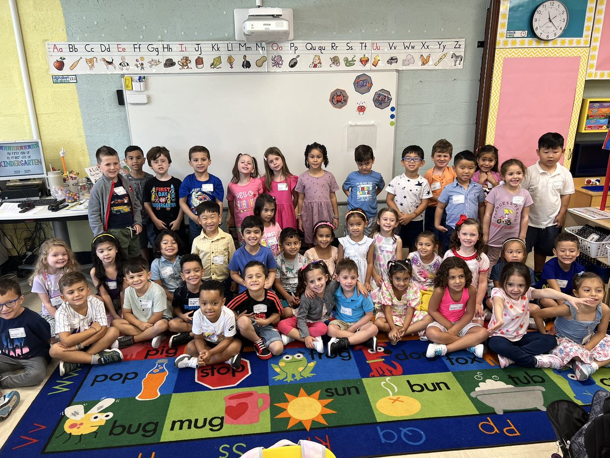 Ms.Paulik (@mspaulik) on Twitter photo Our first day of Kindergarten Dual Language was a great success! 🩷🧠🍎 A day filled with smiles, hugs and new friends! <a href="/BrendaSilverma9/">Brenda Silverman</a> <a href="/MeadowDriveElem/">Meadow Drive School</a> <a href="/MineolaUFSD/">Mineola UFSD</a> Our first day of Kindergarten Dual Language was a great success! 🩷🧠🍎 A day filled with smiles, hugs and new friends! <a href="/BrendaSilverma9/">Brenda Silverman</a> <a href="/MeadowDriveElem/">Meadow Drive School</a> <a href="/MineolaUFSD/">Mineola UFSD</a>