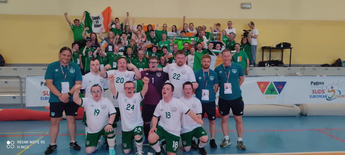 What a day for the Ireland Down Syndrome Futsal team in their first ever SUDS European Championship 

🇮🇪Ireland 2 Italy 4 🇮🇹
🇮🇪Ireland 0 Portugal 0🇵🇹

Daniel O’Reilly from Donegal with Ireland’s first ever goal ⚽️

#COYBIG #sports4downsyndome #SUDS