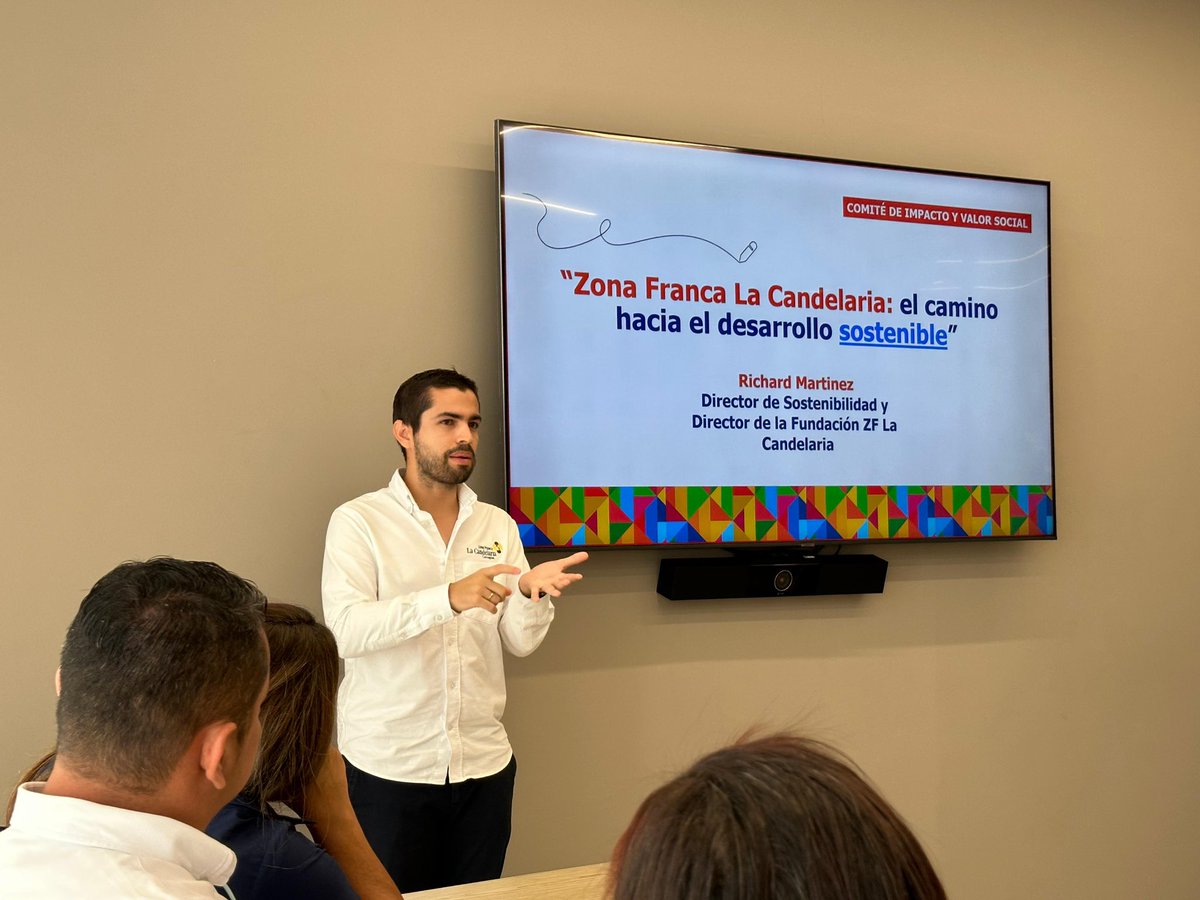 andi_bolivar's tweet photo. 📍Dentro de la agenda contamos con la participar de Richard Martinez de @zflacandelaria, con la charla: “Zona Franca La Candelaria: el camino hacia el Desarrollo Sostenible”

#MásPaísANDI https://t.co/FtdVrVr5mK