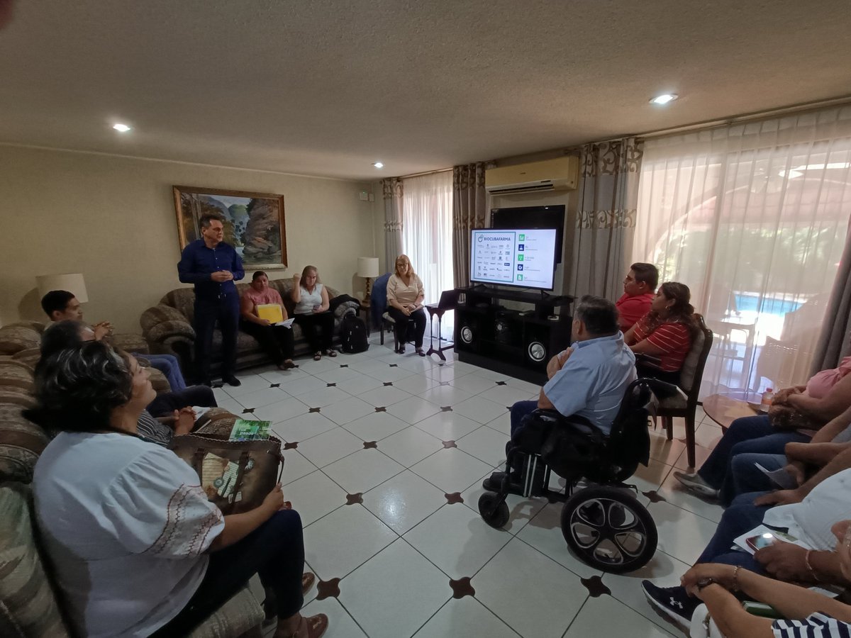 Dr. Baldomero, investigador del <a href="/CIGBCuba/">CIGBCuba</a>, y profesionales de la salud y enfermería de #Yucatán analizan los beneficios del #HeberprotP en las úlceras de Pié Diabético.

<a href="/BioCubaFarma/">BioCubaFarma</a> avanza en la promoción del uso del novedoso medicamento para el beneficio del pueblo de #México.