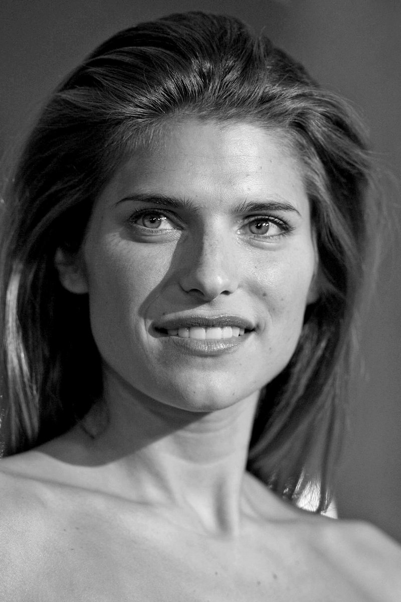 𝐀ctrice du 𝐉our

𝐋𝐚𝐤𝐞 𝐁𝐞𝐥𝐥 
Actrice Réalisatrice Scénariste Productrice 

@lakebell c'est plus de 𝟑𝟎 𝐅𝐢𝐥𝐦𝐬 depuis 𝟐𝟎𝟎𝟐

#LakeBell #ActriceDuJour #actress #actrice 
#cinegenres 

𝐄n 𝐒avoir  𝐏lus:
youtu.be/_UQnWw1NfrA