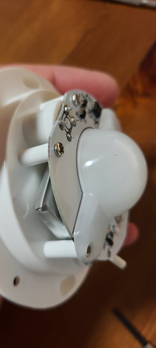 XHodlerX's tweet photo. That's how it looks inside of MMMost expensive (LED light) crypto miner  @Blockcreateio 

The new battery is on the way. Hopefully, it will come back to life 
#blockcreate https://t.co/jvZG3oYYh4