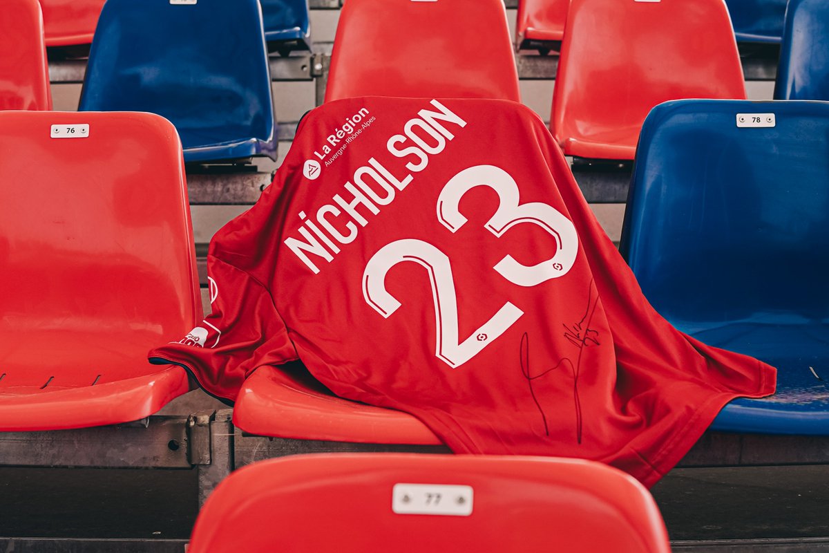 ClermontFoot's tweet photo. 𝐂𝐎𝐍𝐂𝐎𝐔𝐑𝐒 🎁

👕 Tentez de remporter un maillot dédicacé par 𝐒𝐡𝐚𝐦𝐚𝐫 𝐍𝐢𝐜𝐡𝐨𝐥𝐬𝐨𝐧 🇯🇲

1️⃣ RT  + Follow @ClermontFoot &amp; @Shamarboza16 
2️⃣ Mets un 🌋 en commentaires
3️⃣ Tirage au sort le 07/09 🍀 https://t.co/9TY5LwSiDn