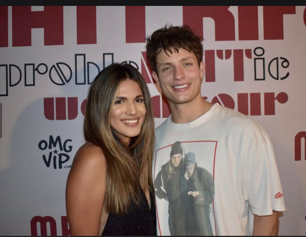 NikSanchez10's tweet photo. Back to reality and still not over spending Labor Day Weekend seeing @mattrife for the second time this year. #problematticworldtour https://t.co/juJ2kWK8Qb
