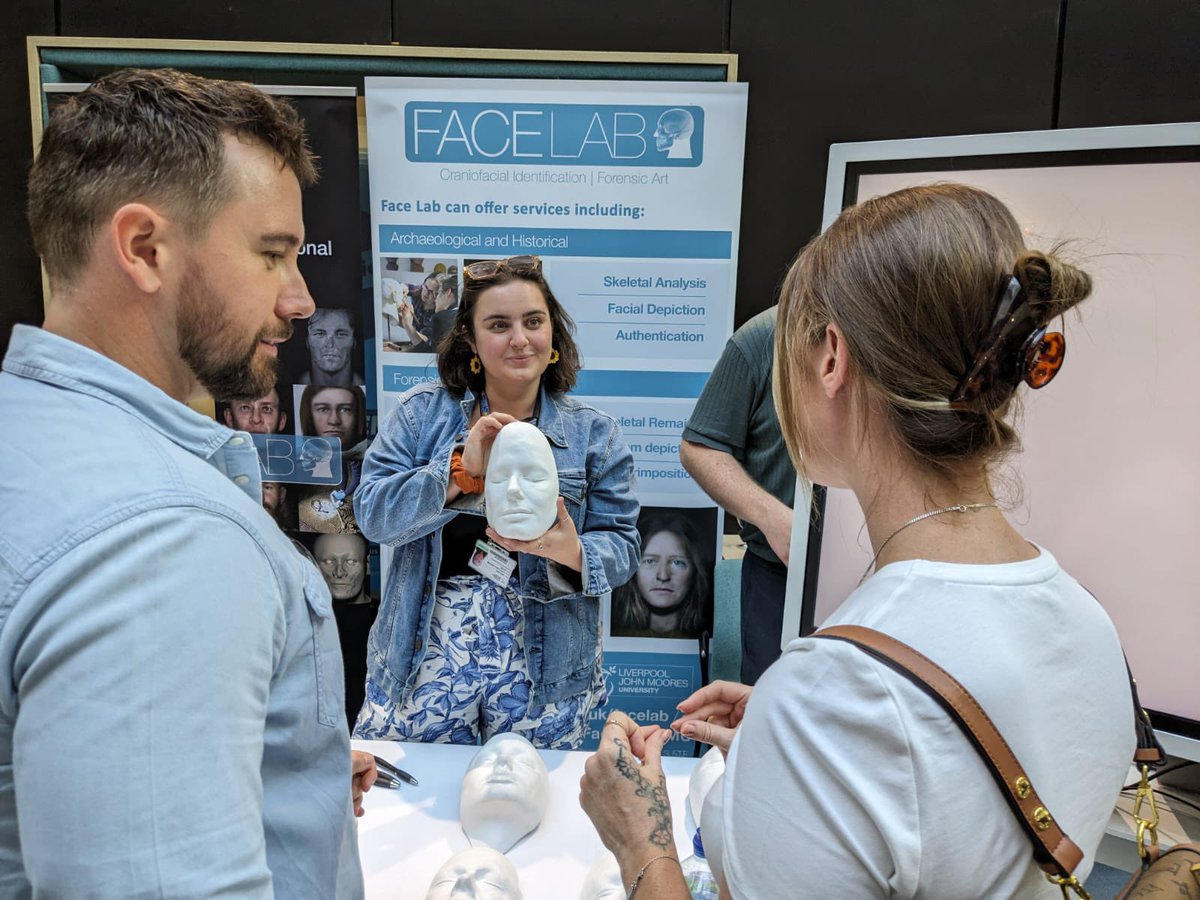 elysia_greenway's tweet image. Launching of the new Forensic Research  Institute @LJMU_FORRI come see  @FaceLabLJMU ‘s corner! #forensicart #facedepiction