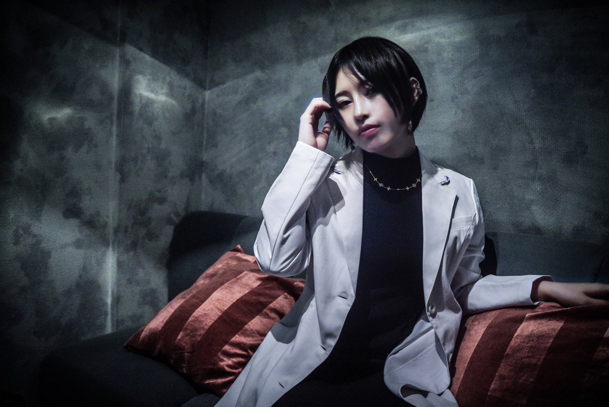 LikeFreeLife's tweet photo. Model:夏実(@natsu_pearl)
Photo:日暮 鍵心-Higurashi Kenshin-(@LikeFreeLife )
#photography #portraits #photographer #coregraphy #ポートレート #ファインダー越しの私の世界 #タバコ #煙草 #TABAKO #煙 #白衣 #何色にも染まらない #黒 #記録師の美貌録 #今の自分を記録したい https://t.co/gmpKZ3AQG9