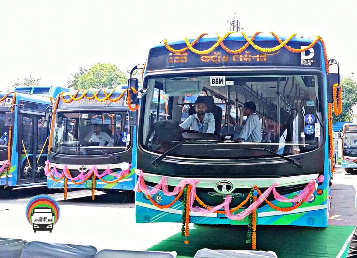 BusesDelhi's tweet photo. Delhi now has the largest number of electric buses plying in India with a total count of 800 buses including 700 12 metre and 100 9 metre buses. Route details will be updated Shortly. 
#G20Summit #electricbus #SwitchDelhi #GreenDelhi https://t.co/fdrlK5x10w