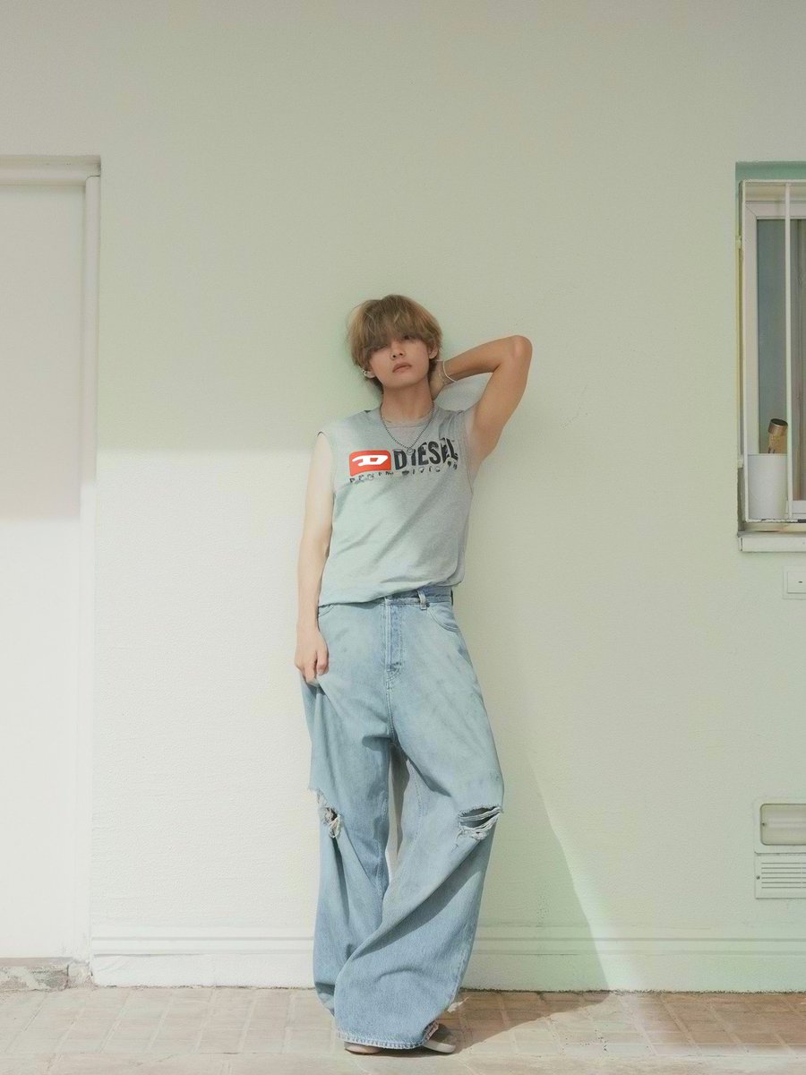 taewintery's tweet photo. colorized https://t.co/kypEJQJYl8