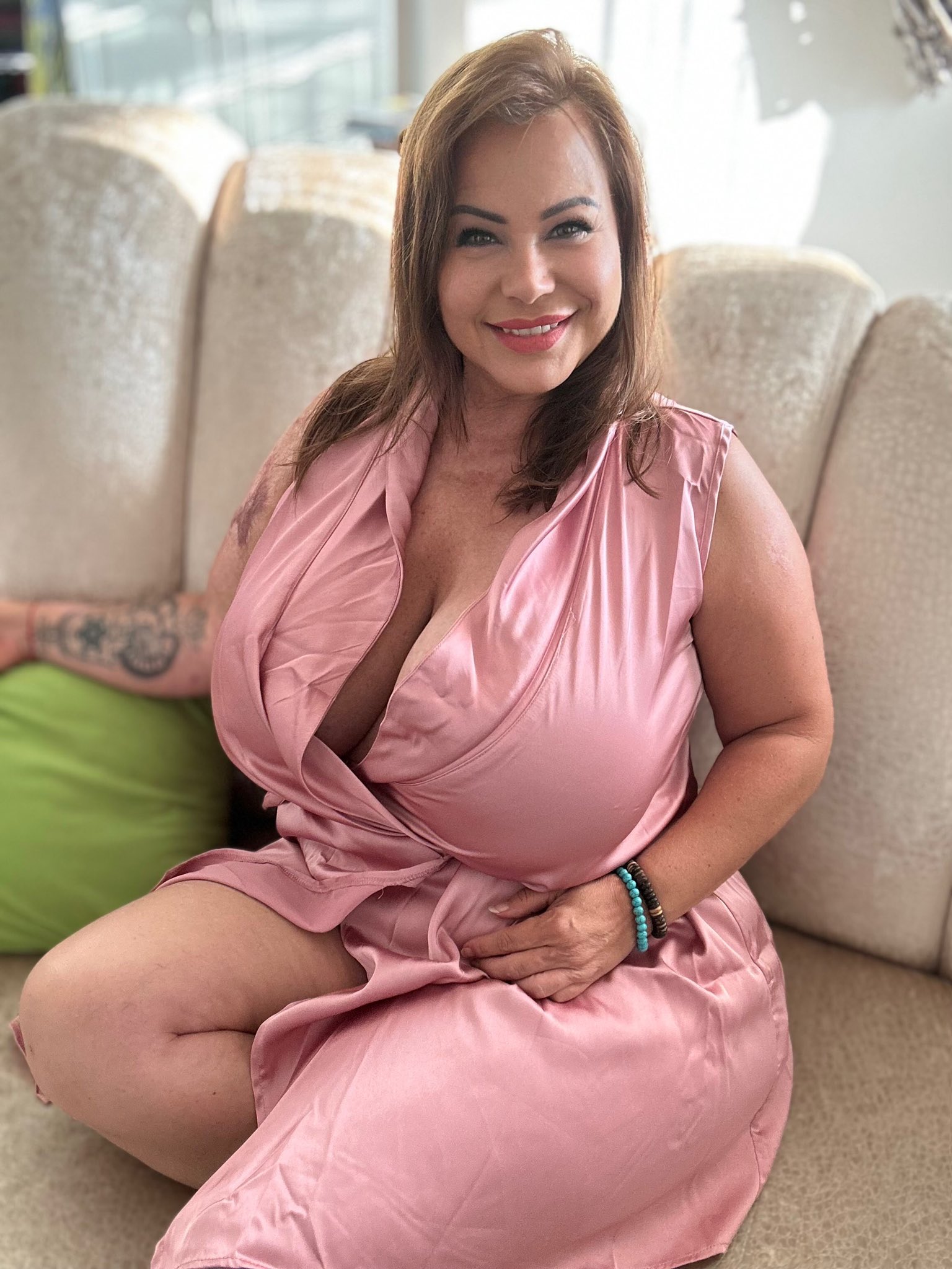 Confidenceinmybody on X: Softy silky today 🎀 t.coUqMeNHKOrS  t.co1bfk4pdZJG  X