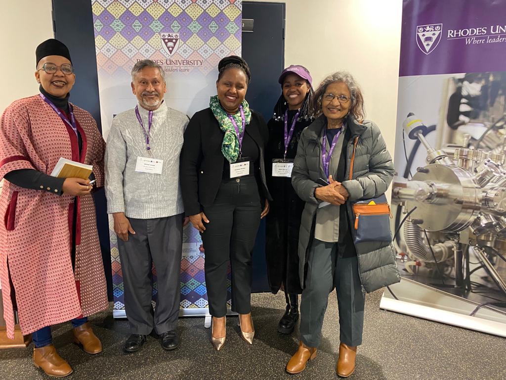 BAQONDE (@baqonde) on Twitter photo Construcive and transforming presentations at the @Baqonde Workshop at <a href="/Rhodes_Uni/">Rhodes University</a>! And great to see the team from <a href="/theNWU/">NWU - North-West University</a>, <a href="/tcdglobal/">Trinity College Dublin Global</a> <a href="/UKZN/">University of KZN</a> <a href="/usal/">Universidad de Salamanca</a> <a href="/UWConline/">UWC</a> <a href="/univgroningen/">University of Groningen</a>! Construcive and transforming presentations at the @Baqonde Workshop at <a href="/Rhodes_Uni/">Rhodes University</a>! And great to see the team from <a href="/theNWU/">NWU - North-West University</a>, <a href="/tcdglobal/">Trinity College Dublin Global</a> <a href="/UKZN/">University of KZN</a> <a href="/usal/">Universidad de Salamanca</a> <a href="/UWConline/">UWC</a> <a href="/univgroningen/">University of Groningen</a>!