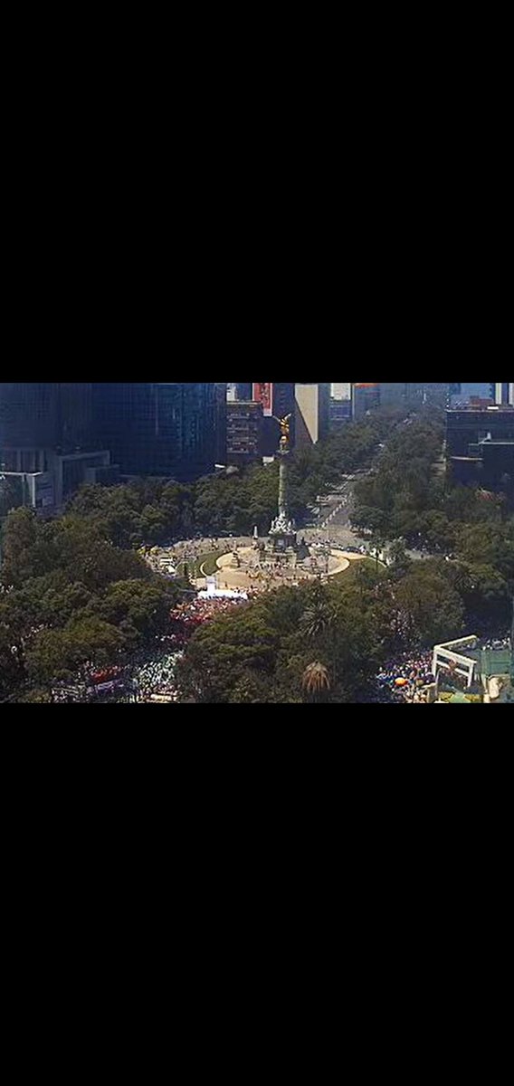 romuloalfonso's tweet photo. @Mzavalagc Por que solo ponen 1 calle jajajajajja https://t.co/puYWm6VeFM