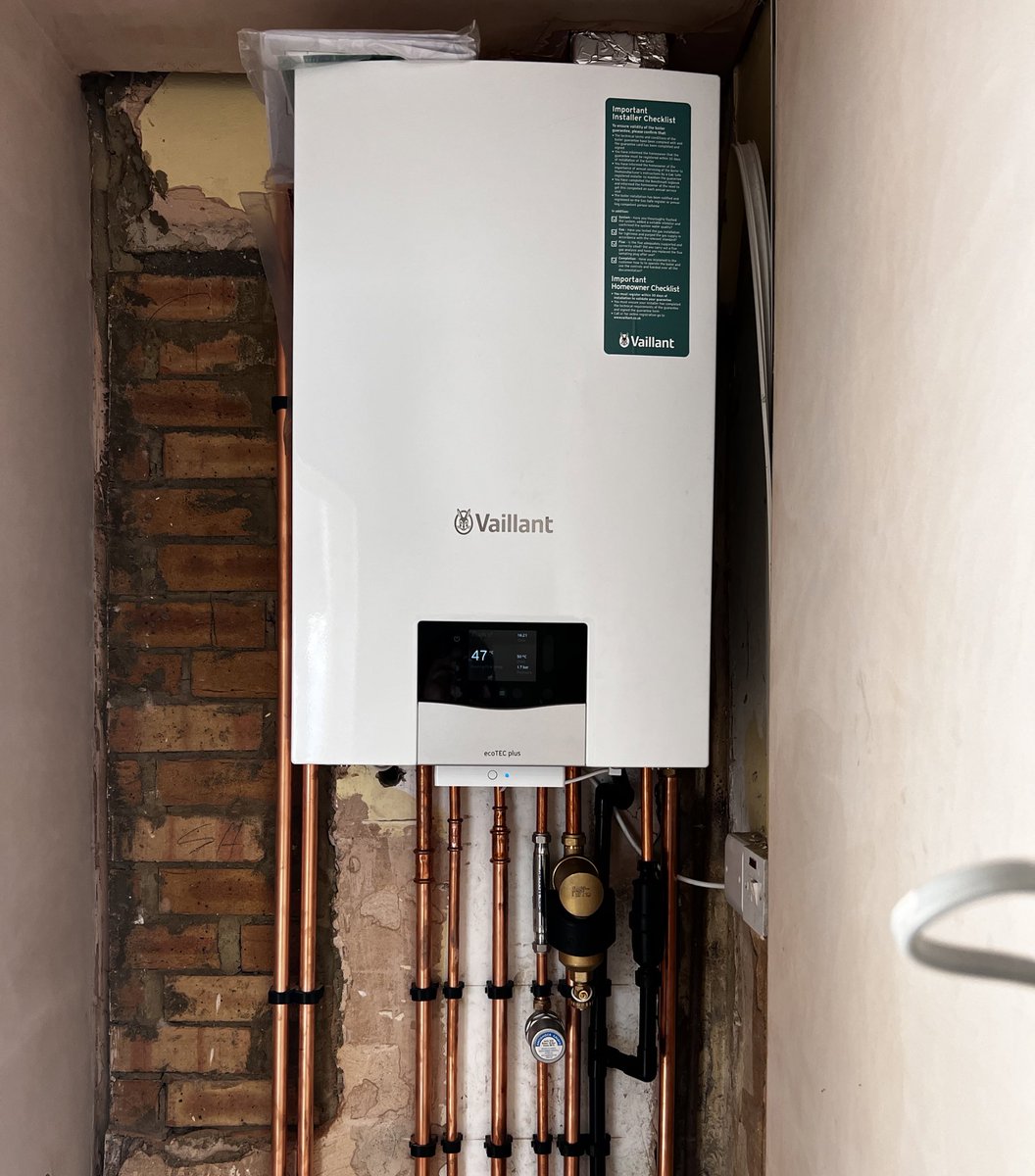Cosy Cat Ltd (@cosycatltd) on Twitter photo New <a href="/vaillantuk/">Vaillant UK</a> Ecotec Plus 832 Remastered with SensoRoom. <a href="/Lawtontubes/">Lawton Tubes</a> pipes and a <a href="/TeslaUK/">TeslaUK</a> Teslatun to boot. <a href="/aalbertsipsuk/">Aalberts integrated piping systems UK</a> Pegler Yorkshire fittings and <a href="/Caleffius/">Caleffi US</a> Shock Arrestor❤️
10 Year Warranty in #Beckenham New <a href="/vaillantuk/">Vaillant UK</a> Ecotec Plus 832 Remastered with SensoRoom. <a href="/Lawtontubes/">Lawton Tubes</a> pipes and a <a href="/TeslaUK/">TeslaUK</a> Teslatun to boot. <a href="/aalbertsipsuk/">Aalberts integrated piping systems UK</a> Pegler Yorkshire fittings and <a href="/Caleffius/">Caleffi US</a> Shock Arrestor❤️
10 Year Warranty in #Beckenham