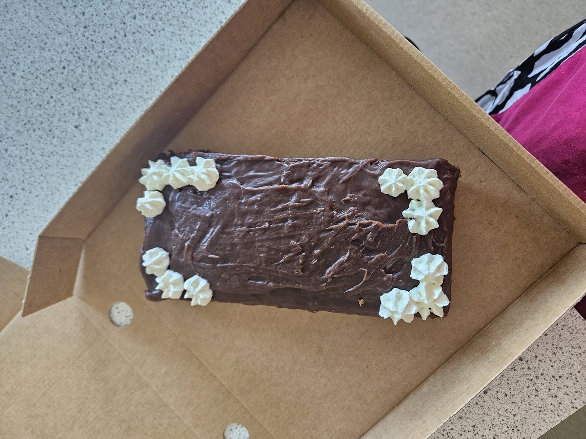 Chocolate bar gateau  with a Chocolate Ganache 😍😋 #practicalcakecraft