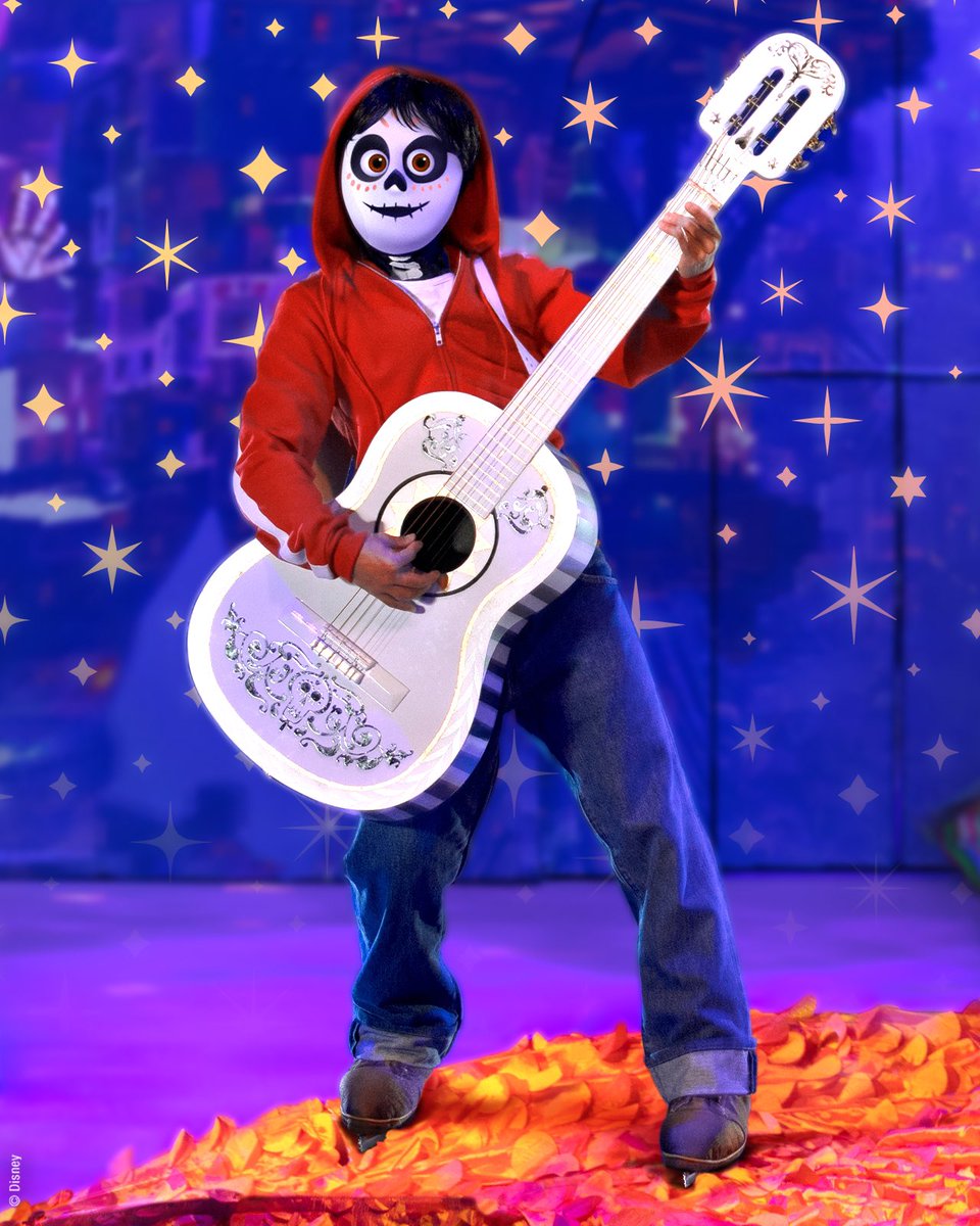 DisneyOnIce's tweet photo. ¡Feliz Mes de la Herencia Hispana! 🎉 We are celebrating National Hispanic Heritage Month with Miguel! Let's honor the rich culture and inspiring contributions of all Hispanic communities. #DisneyCoco #DisneyOnIce https://t.co/rQyEz1gJ3x
