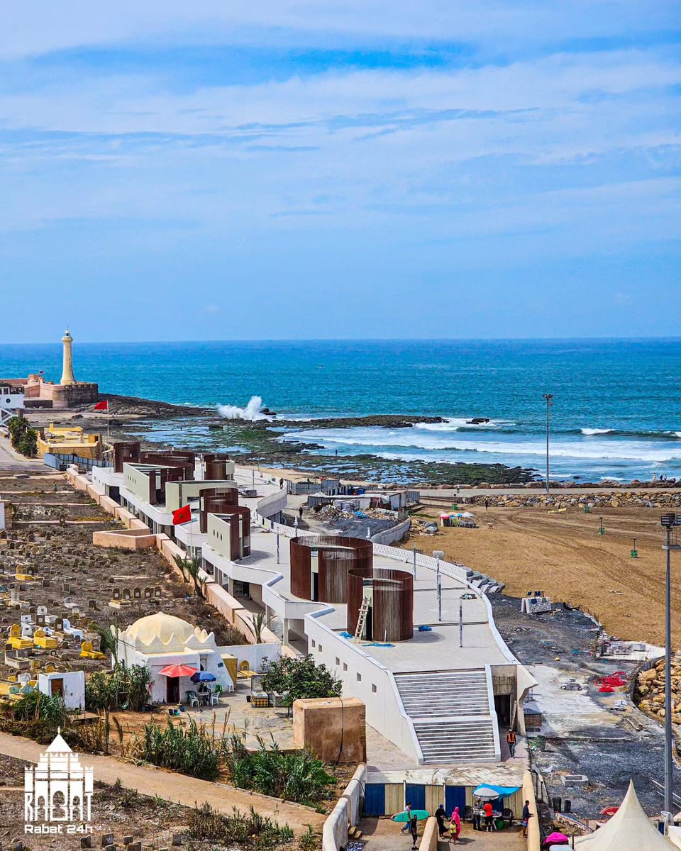 ۞ آخر إطلالة على  مشروع تهيئة شاطئ الرباط ليكون فضاء بتجهيزات عمومية كتثبيت الأثاث الحضري (مقاعد وغيرها)، إحداث فضاءات للعب الأطفال، فضاءات رياضية للكبار مجهزة بآلات رياضية (Vélo Out et Fit, le hand Cycle Out et fit)، تنس الطاولة، الشطرنج وغيرها. 👏👏
#morocco #rabat