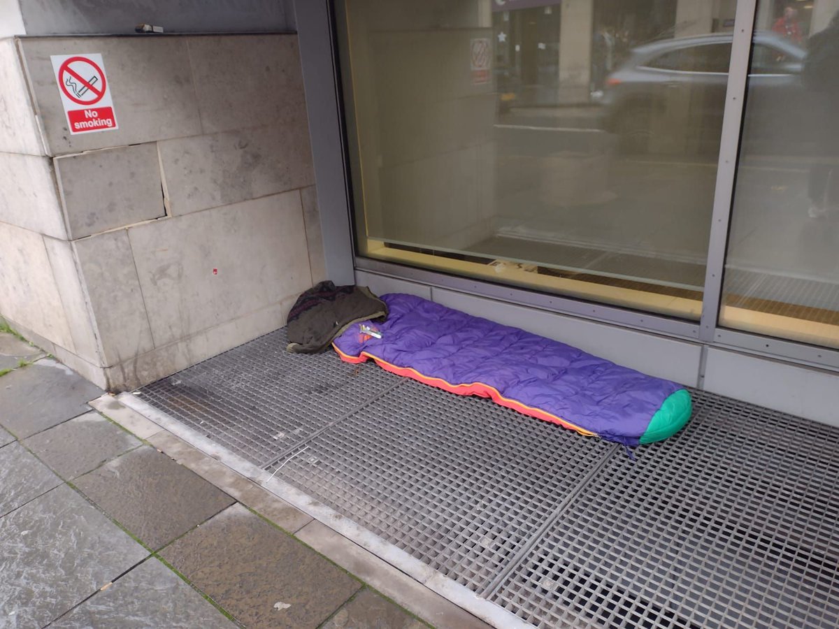 . <a href="/SimonCommScot/">Simon Community Scotland</a> Street Team colleagues took these photos of rough sleeping sites across Edinburgh. 

The need for our support is, sadly, greater than ever. 

You can call our 24 hour Helplines – Glasgow 0800 027 7466 or Edinburgh 0808 178 2323

simonscotland.org/get-help/