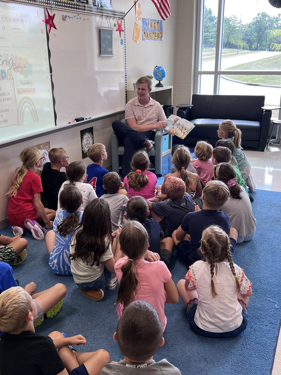 Keith Allred came to share a book “What if Everyone Said That” and had a meaningful conversation during our Family time. Welcome Keith! <a href="/TurpinTPA/">TurpinTPA</a> <a href="/WilsonElem/">Wilson Elementary</a>