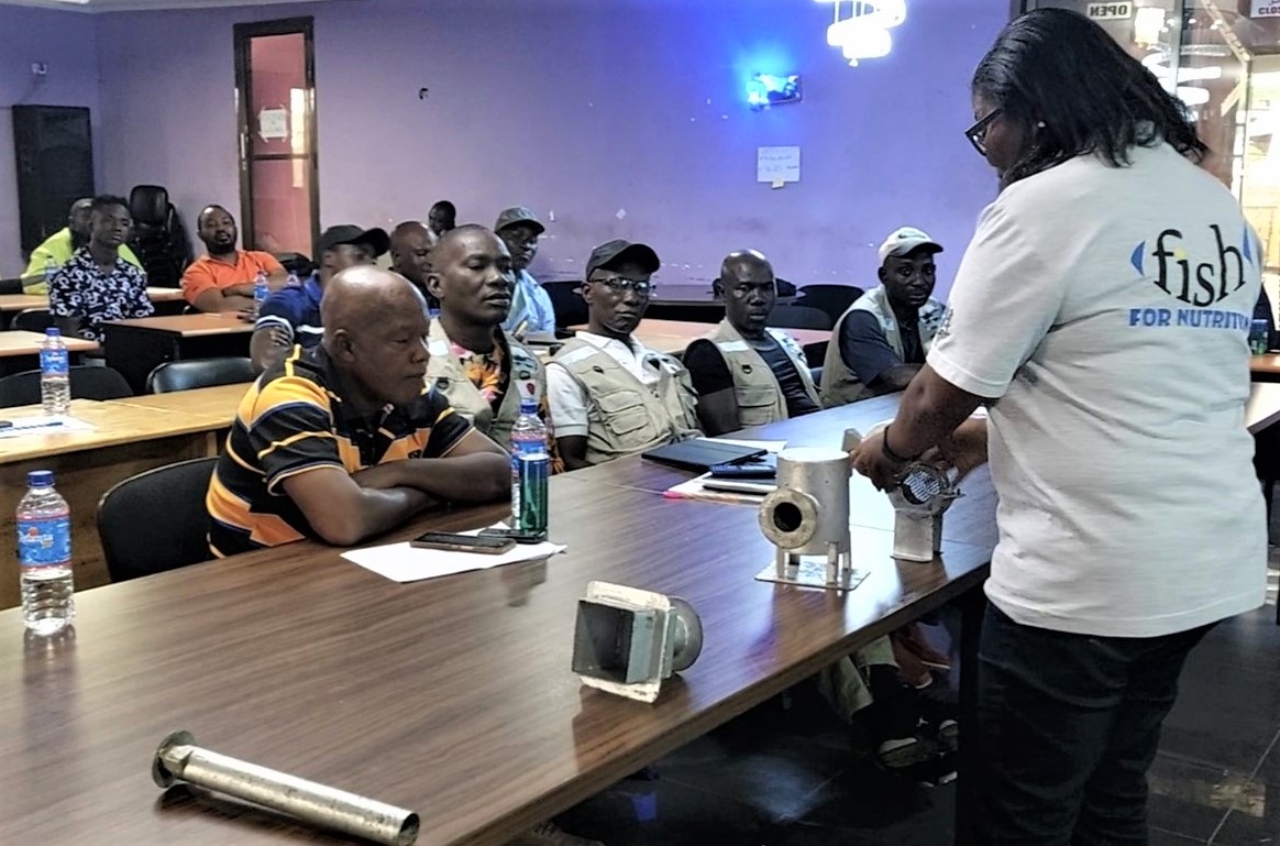 Please find our latest news story below😀📰

'#Liberia's Fishery Officers and Local Fabricators Learn How to Build Effective Fish Processing Facilities, #FAOFTT'
👇🏾
fao.org/liberia/news/d…

🐟🐟🐟
#FishValueChains #FoodSafety #Foodloss #Foodwaste  #SmallScaleFisheries