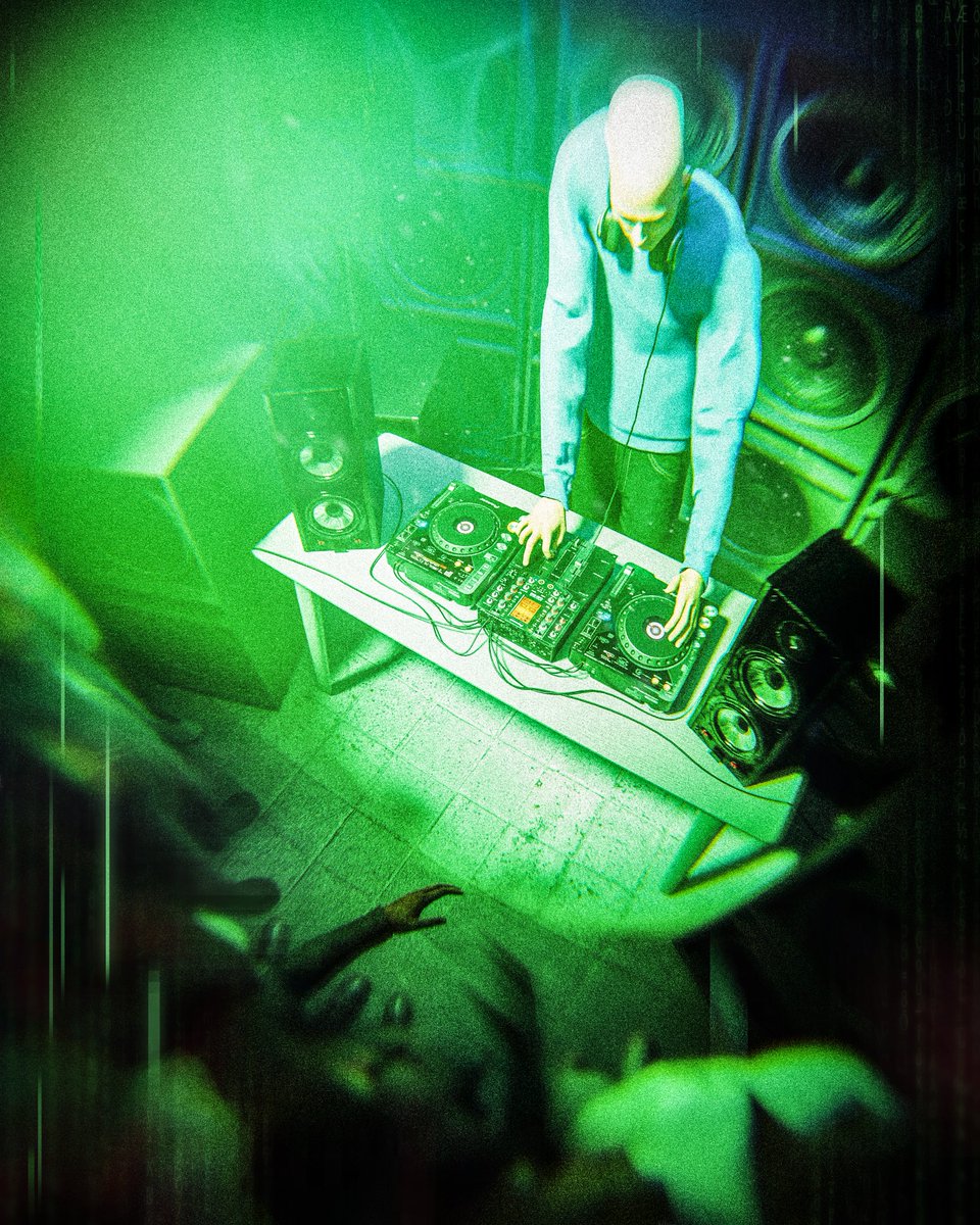 ozbren_xyz's tweet photo. Art I've made about UK nightlife https://t.co/kZrej8SCNm