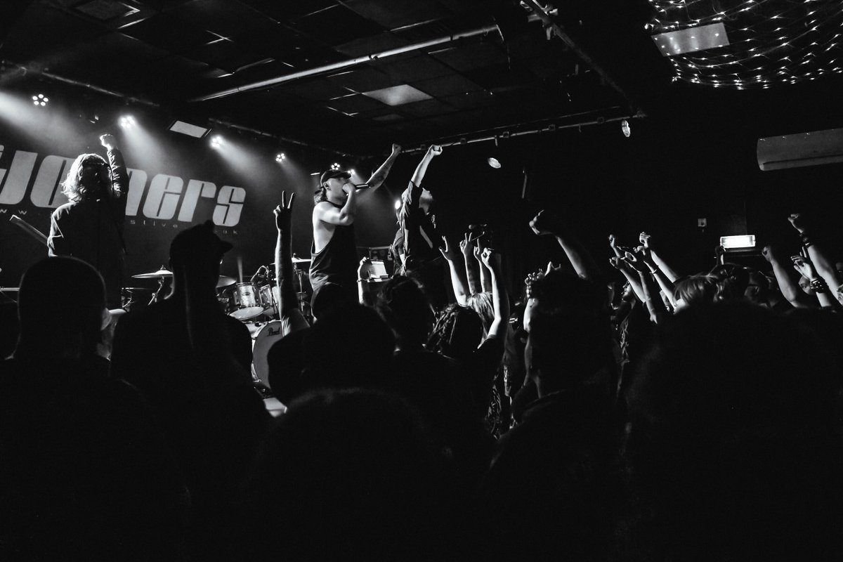 harbingerriffs's tweet photo. What a ride! 🔥 A massive shoutout to our brothers @signsoftheswarm for inviting us on their UK headline tour! Sharing the stage with them and our buds @CrueltyMental every night was killer! 🙌

Huge thanks to all who came to see us! 🫶

📸 @ConnorMason44 

#tourwrapup #harbinger https://t.co/8lHCVCIc1P