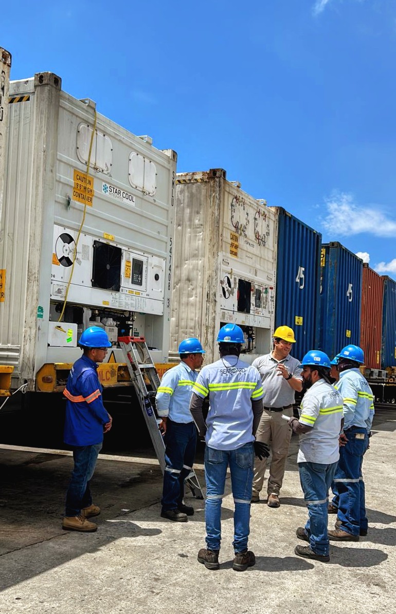 StarCoolService's tweet photo. Thank you very much @Seaboard_Marine for letting us stop by your depot in #Guatemala City.  Our #Service #Manager Giancarlo Vettorazzi also stationed there did a hands-on field technical training &amp; product update for your personnel

#Reefer
#Containers
#Shipping
#StarCool
#MCI https://t.co/ZOVUQFsjKN