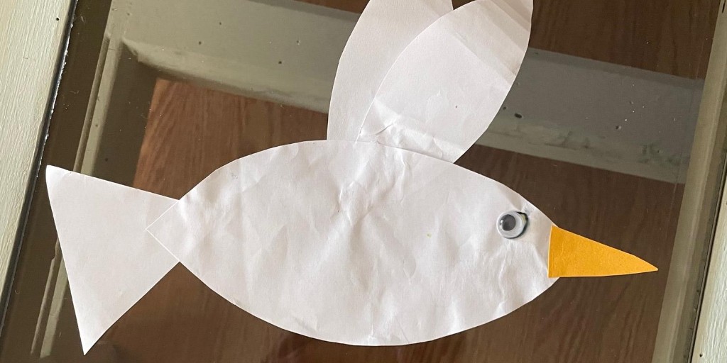 Our summer season of Cool Crafts wrapped up in August. The free, monthly event engaged children with Rancho stories, focusing on water, nature, and sustainability. Craft activities and storytime supported intergenerational interaction. Photo credits: Doug Cox and Barbara Keenoy