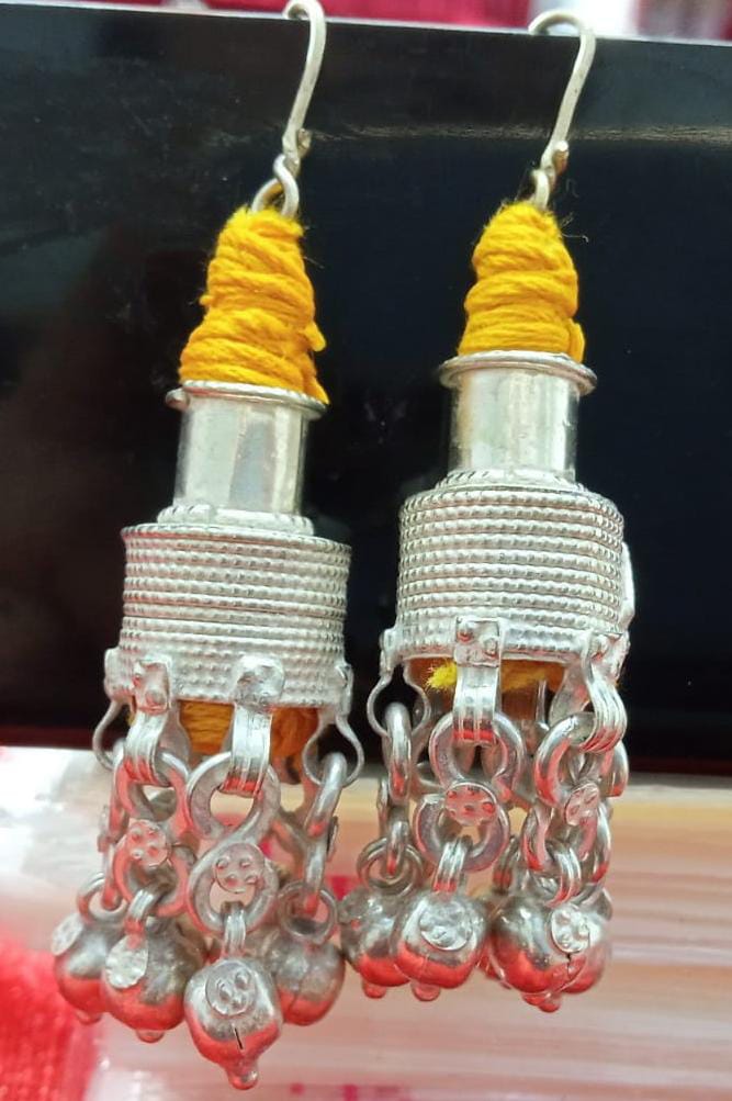 tgmepma's tweet image. The unique usage of silver coins along with brightly coloured thread work is the usp of #Lambadi jewellery. 
Sure to complement your #OOTD !