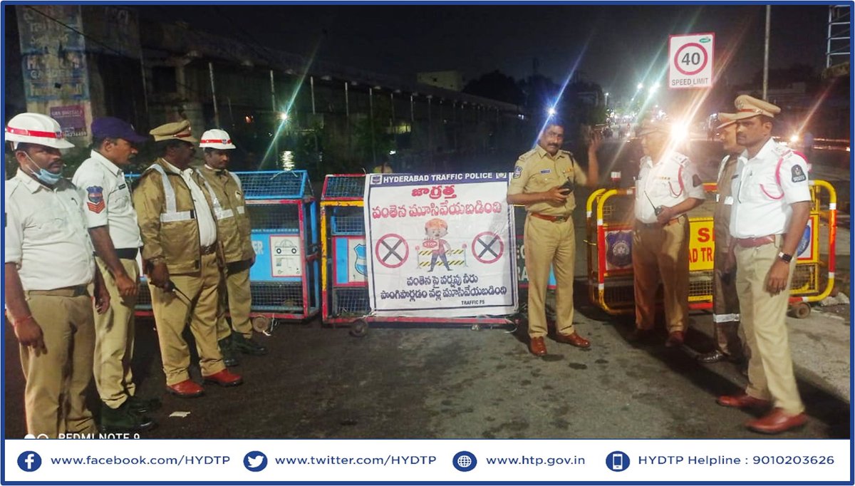 HYDTP's tweet photo. #HYDTPinfo
#TrafficAlert
Commuters, please make a note due to overflow of flood water on #Moosarambaghbridge the traffic is diverted towards #Golnaka new bridge.
Sri K. Satyanarayana, ACP SEZ visited and monitored the water flow.
@AddlCPTrfHyd https://t.co/MgzdmDc4xD
