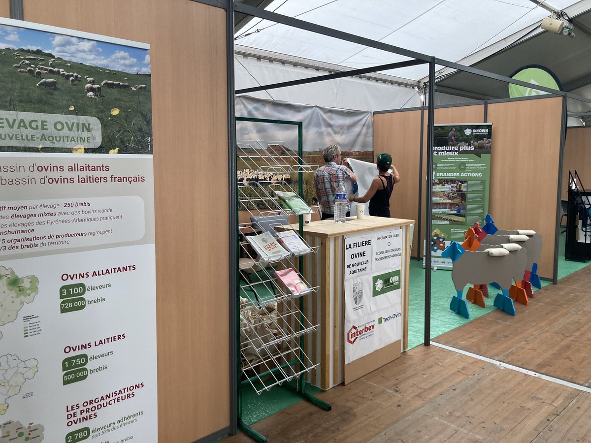 Inn_Ovin's tweet photo. J-1 avant @Tech_Ovin ! Rendez-vous sous le chapiteau A pour jouer à la roue de l’#installation et repartir avec pleins de cadeaux 🎉🐑
Les stands Inn’ovin et Inn’ovin Nouvelle-Aquitaine vous attendent avec impatience et sous le soleil ☀️ ! #TechOvin https://t.co/QCh59KjF9U