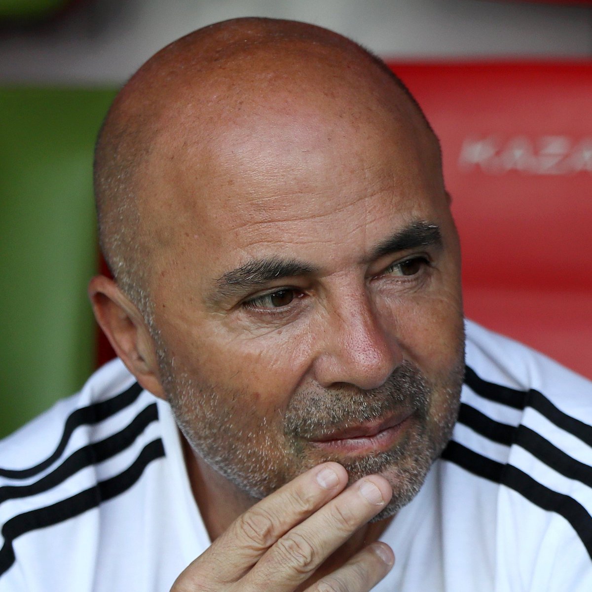 VSportsTM's tweet image. &quot;En una clasificación al Mundial, los jugadores tienen que tener mucha paciencia. Y si yo divido la palabra paciencia, es paz y ciencia&quot;.

✍️Jorge Sampaoli.