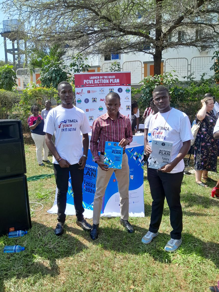 Jijenge_Youth's tweet photo. We @Jijenge_Youth are pleased to have been engaged in the launching of the Kilifi County Action Plan to Prevent and Counter Violent Extremism in the society. #KCAPLaunch #PCVE https://t.co/pxcAocUVwl