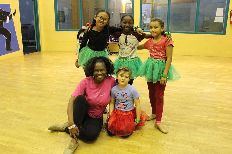 PhilaParkandRec's tweet photo. Happy 1st day #PHLschools families! Need extracurricular inspo for the new school year? Look no further than Parks &amp; Rec! 

From soccer to music lab or martial arts, awaken your child’s passion at the rec! 

Explore youth programs near you ➡️ https://t.co/G4356N523f https://t.co/mbXM9txm62