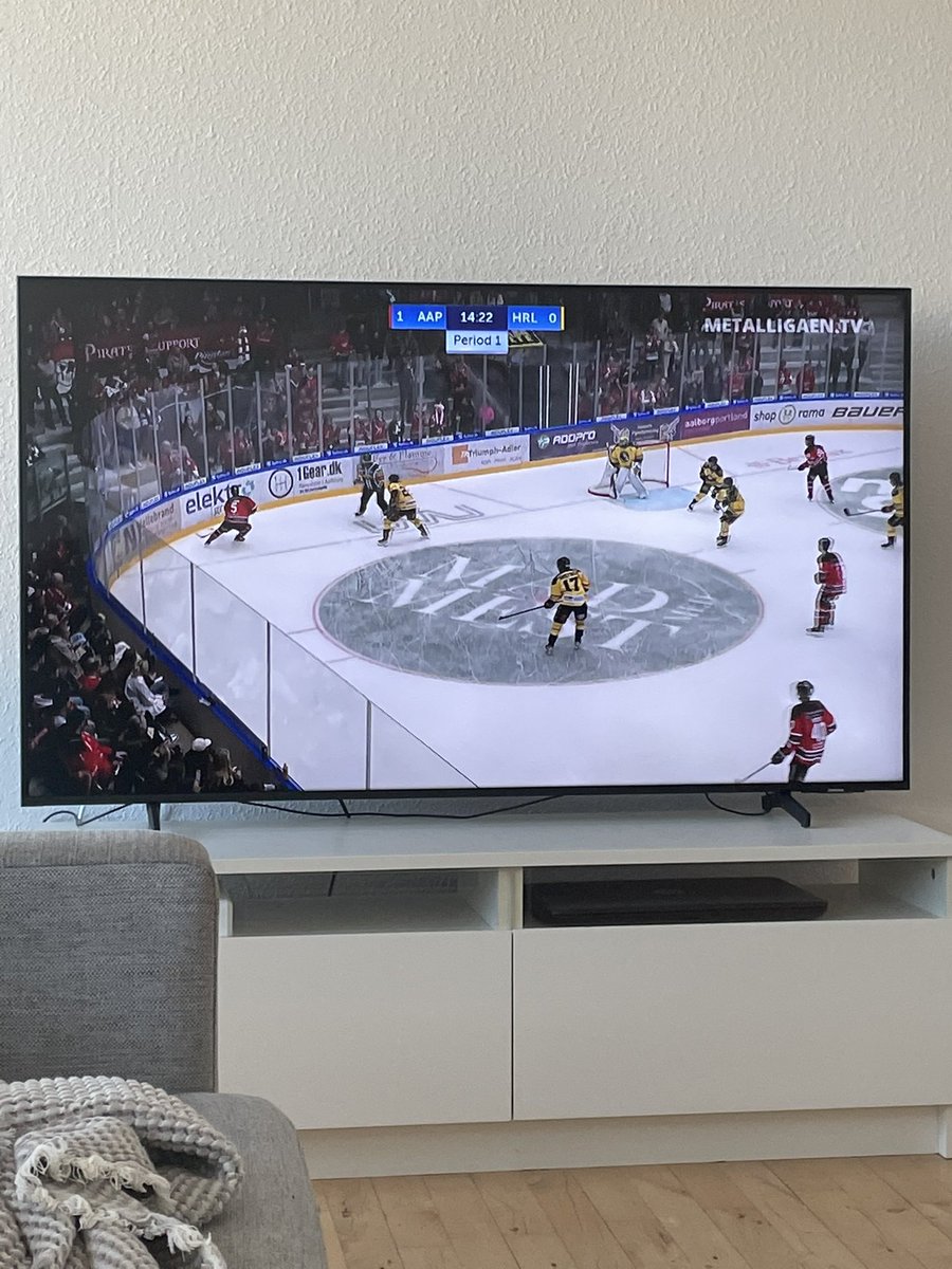 Jesper_Simoni's tweet photo. I aften sæsondebuterer Aalborg Pirates i Metalligaen, hjemme mod Herlev Eagles 👏🏼😃
#isdk #AaPirates https://t.co/XYpWEcvKkS