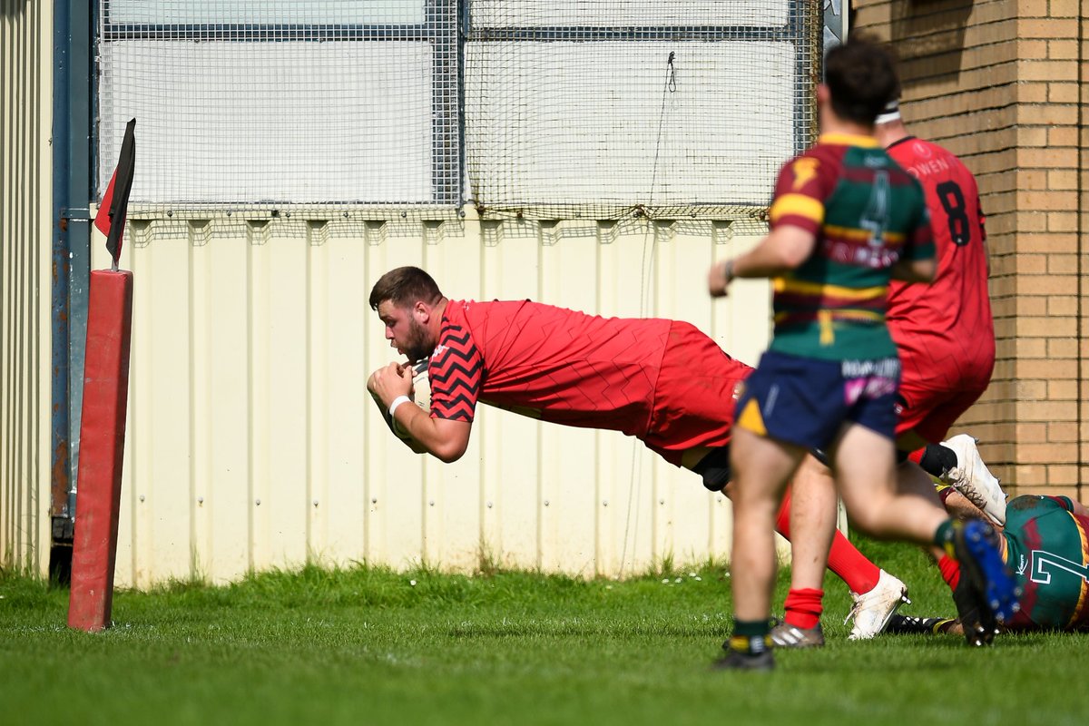 OldRedsRFC's tweet image. Try time!

Who's excited for another weekend of rugby? Don't forget we have two games at Home this Saturday, it's going to be a scorcher!

📷 - Andy Watts (@awatts_media)

#UTR #trytime #rugby #bristolrugby #localrugby