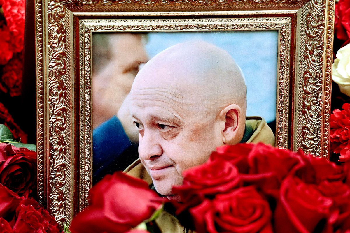 YAlnajjar's tweet photo. "The Strange Afterlife of Wagner’s Yevgeny Prigozhin" 
https://t.co/VOijumgwPo

#technology #TechTongue #Security #InfoSec https://t.co/QUQPphRJ8Z